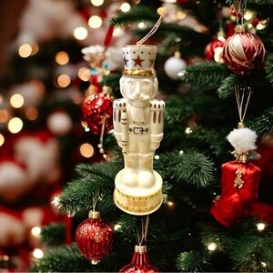 Madison Avenue Vintage Porcelain Nutcracker Christmas Ornament Toy Soldier 2000